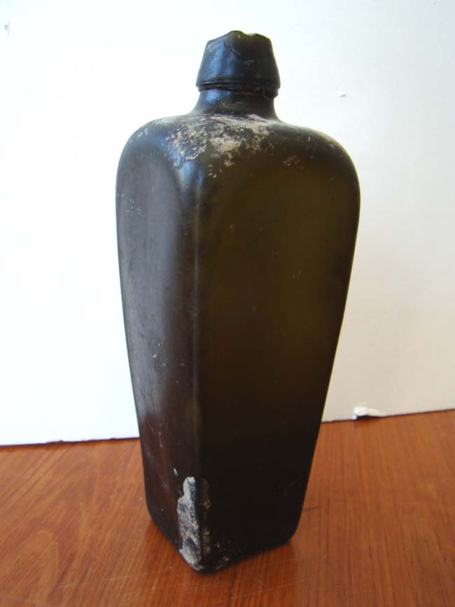 An 18th century Dutch Square Case Gin Bottle salvaged from a river bed in Virginia — image 2
